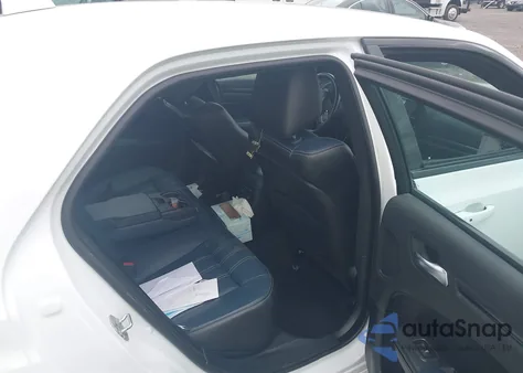 2015 Chrysler 300 S из США, поврежденный, VIN 2C3CCABG5FH743265